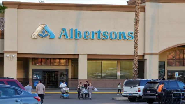 Safeway closing more stores as Albertsons reshapes footprint after failed Kroger merger