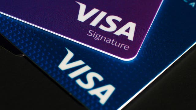 US credit card debt hits $1.26 trillion as delinquencies rise: What you can do