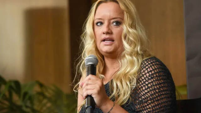 'The Office' star Lucy Davis reveals Stage 4 incurable breast cancer diagnosis