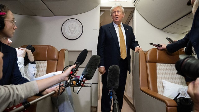 Trump threat that led to Air Force One switch not verified, sources say