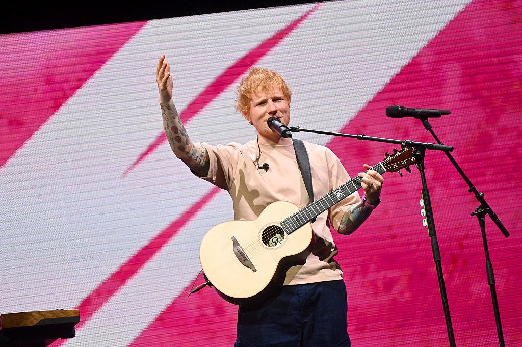 Ed Sheeran to resume tour after acts withdraw over Macklemore comments