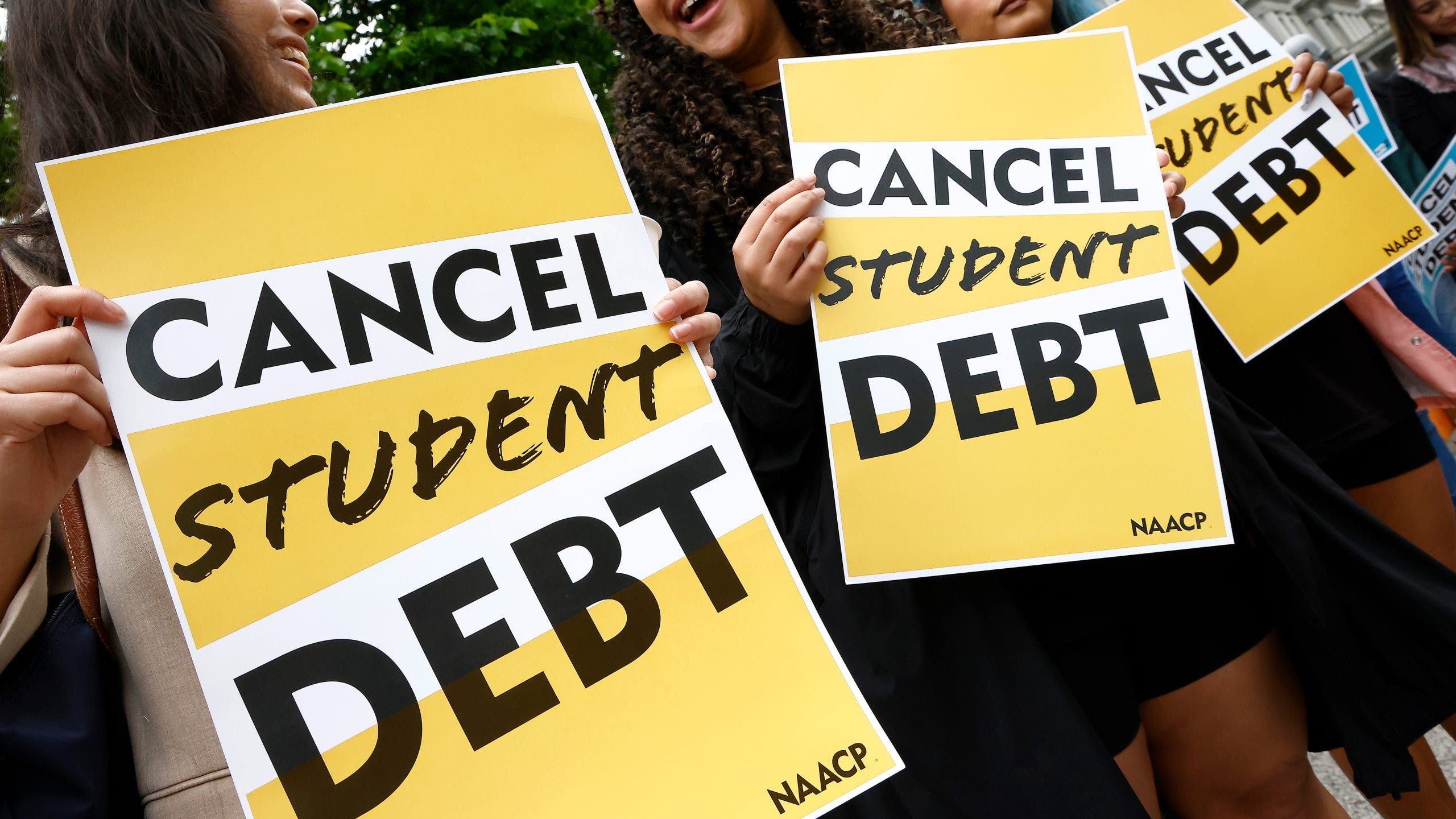 States with the highest student debt burdens, according to data