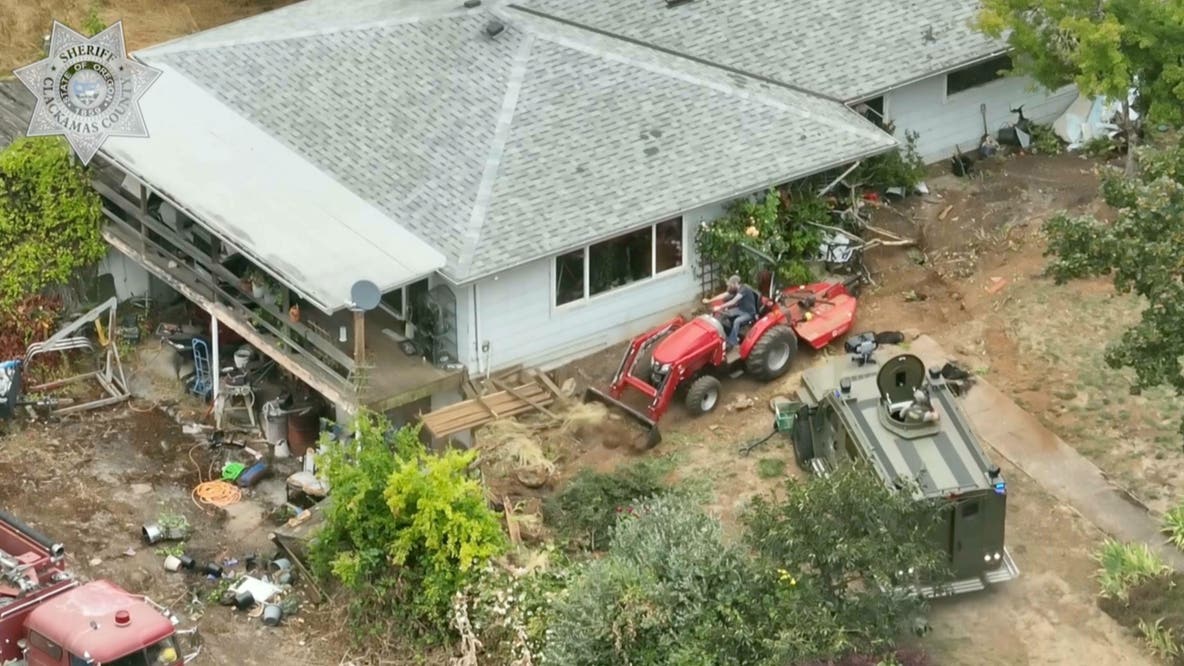 Oregon man accused of firing more than 200 rounds during SWAT standoff