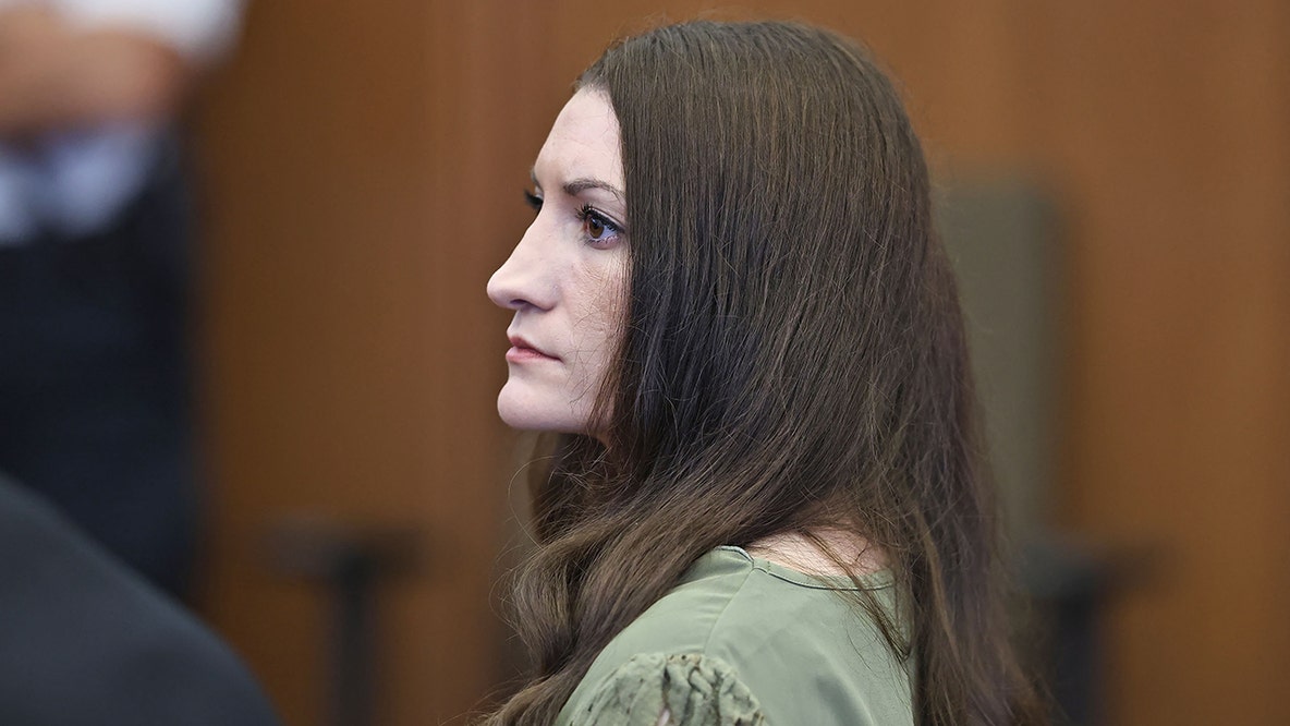 Judge declares mistrial in Lindsay Clancy murder trial after jurors remain deadlocked