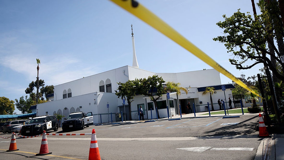 Teen who livestreamed California mosque shooting charged with murder