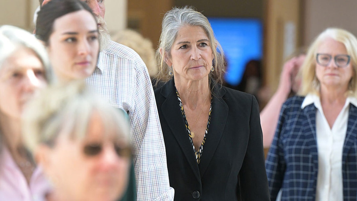 Colorado crime analyst sentenced to 10 years for manipulating DNA