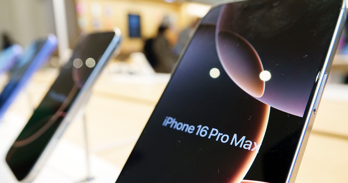iPhone owners included in Apple’s $250 million settlement can begin filing claims