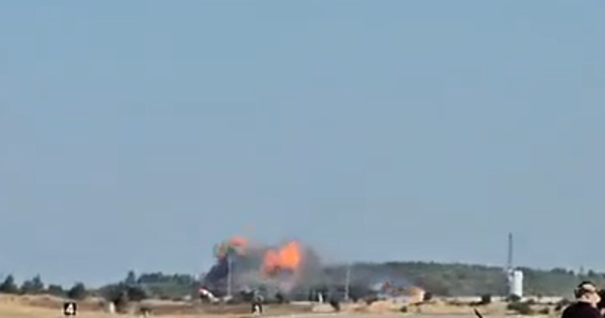 Greek Air Force jet crashes during air show, killing 2 pilots
