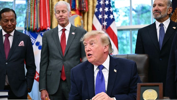 Trump announces new Iowa steel mill expected to be largest in US