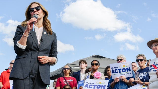 Armed assailant lunges at Democratic gubernatorial candidate during Ohio fair, campaign says