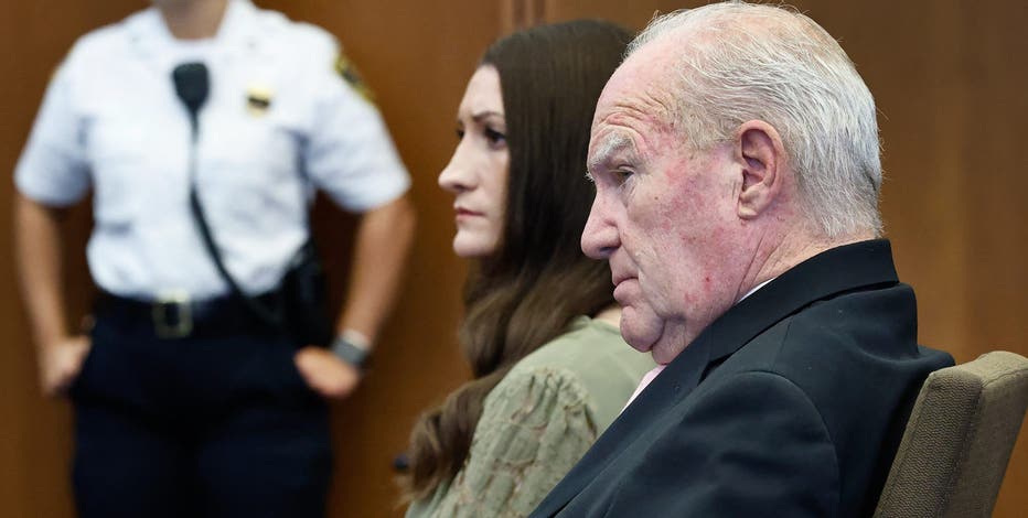 Lawyer asks Trump to pardon Lindsay Clancy following mistrial