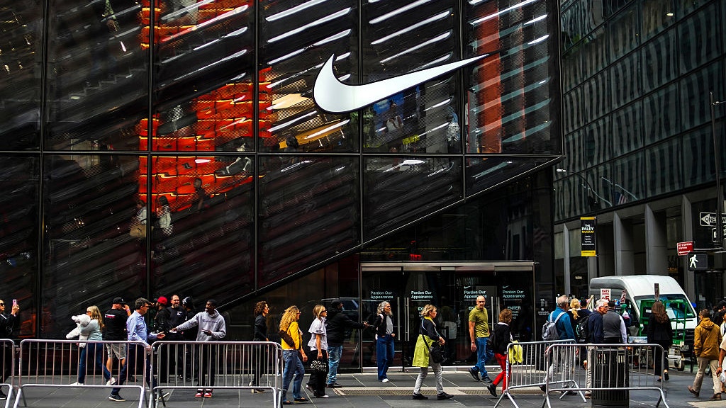 Nike cutting more jobs as turnaround struggles continue
