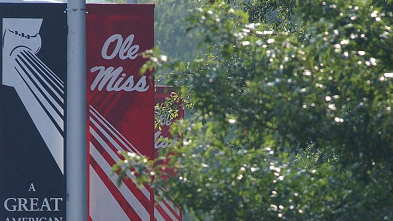Toxicology reports reveal same controlled substances in 2 Ole Miss students found dead: court docs