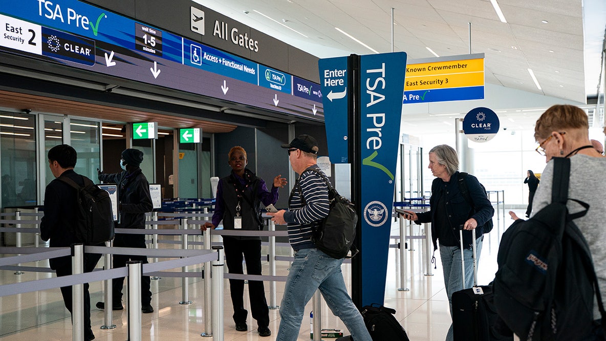TSA’s plan to expand gate access for non-passengers at hundreds of airports stuck in testing phase