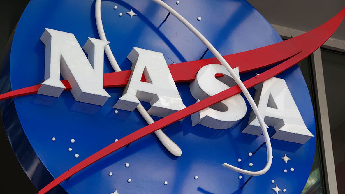 Aging NASA telescope sinks toward Earth after failed rescue attempt