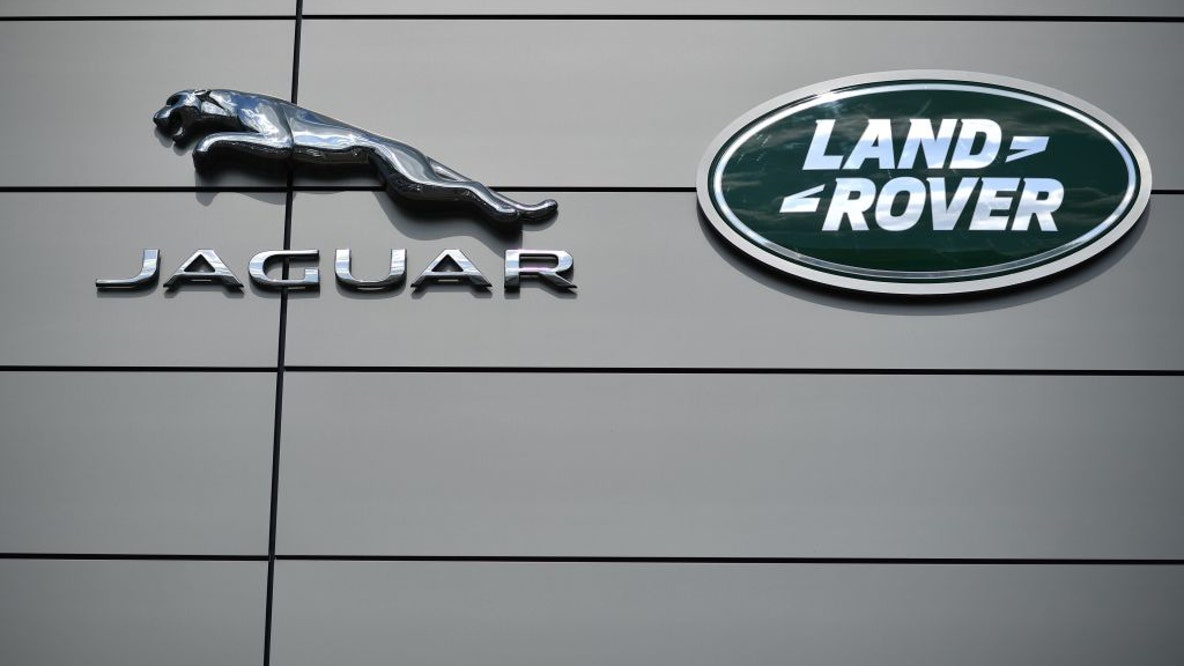 Jaguar recalls over 93K Range Rovers due to water pooling around rearview camera