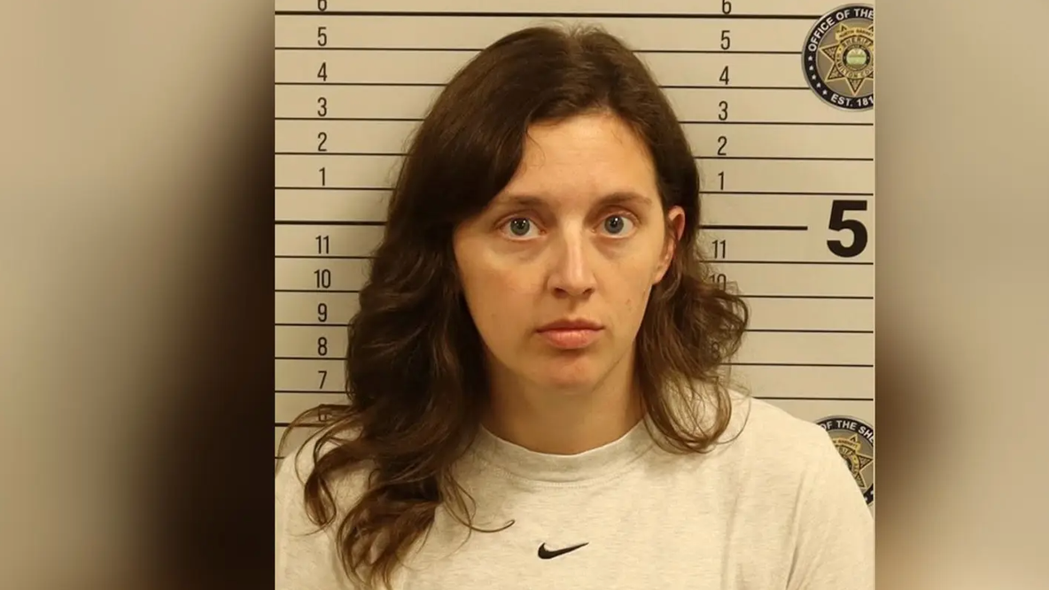 Mom accused of driving car off cliff with young kids inside, faces DUI, child neglect charge