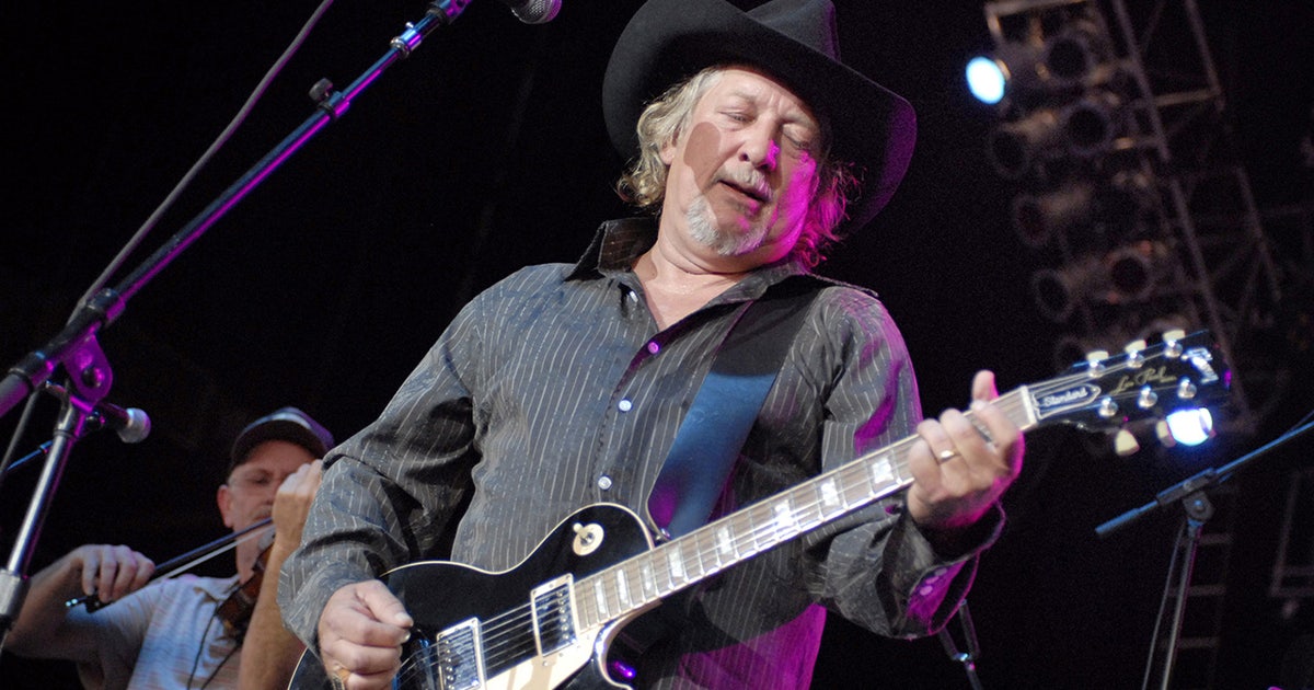 Country Music Hall of Famer John Anderson dies at 71