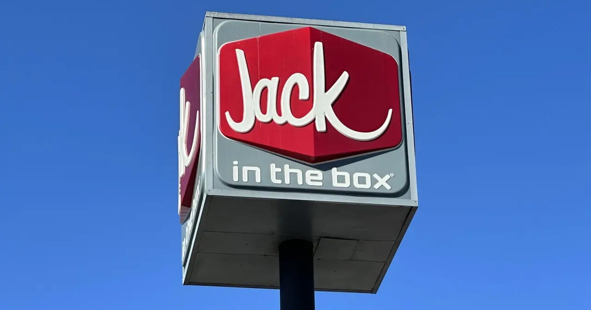 Scalding hot coffee thrown into fast-food manager’s face by angry customer, DA says