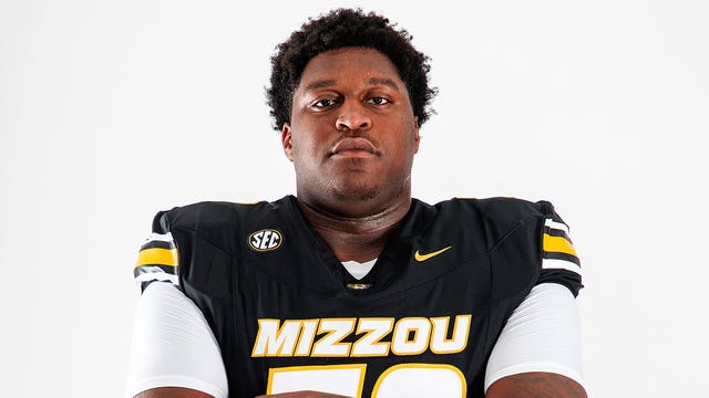 Missouri freshman Johnnie 'DJ' Jones, 18, receives heart transplant, coach says