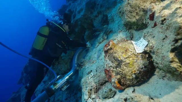 Archaeologists in Turkey may have found the world’s oldest shipwreck
