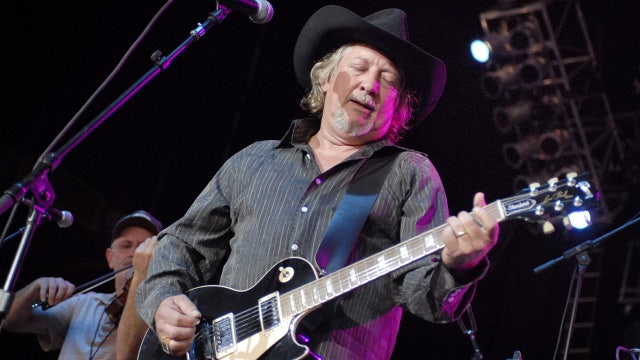 Country Music Hall of Famer John Anderson dies at 71