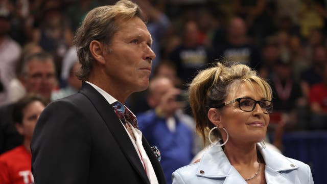 Hockey legend Ron Duguay dies at 69, girlfriend Sarah Palin confirms