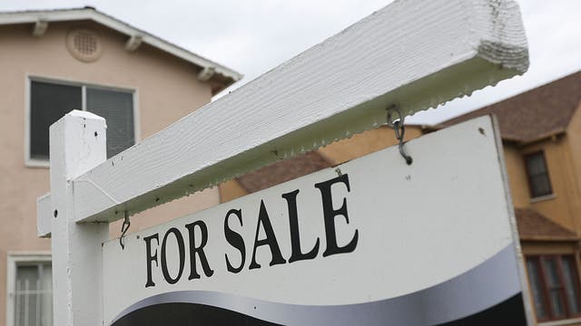 Could this be the best time to buy a home? Sellers cut prices and offer cash to close deals