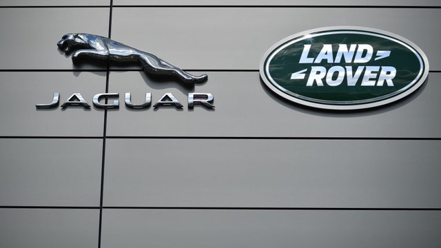 Jaguar recalls over 93K Range Rovers due to water pooling around rearview camera