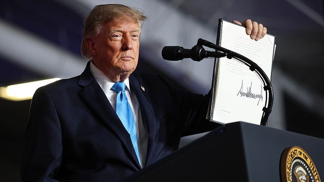 Trump signs executive order temporarily easing red-dyed diesel limits