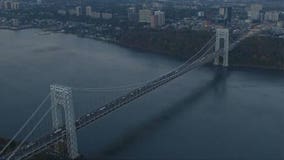 Police stop 2 suicide attempts within minutes on GWB