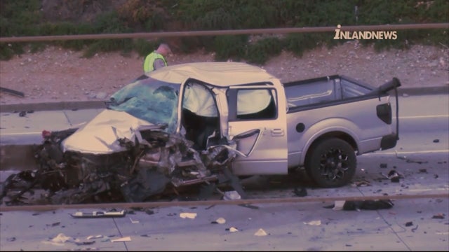 1 person killed, 4 others injured in wrong-way crash on 210 Fwy in Claremont