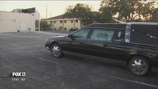 Deputies: 'Bored' Florida man breaks into funeral home