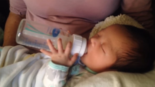 Video: NJ newborn feeds himself