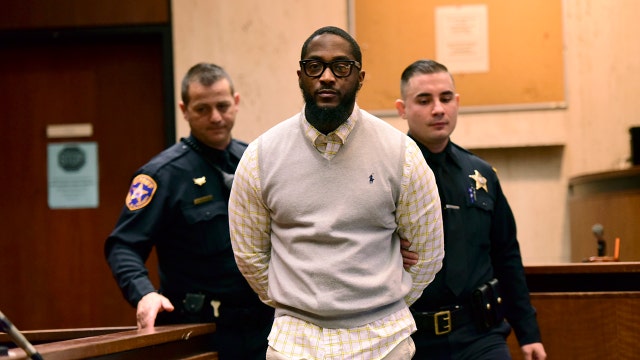 Jury convicts getaway driver in NJ mall shooting