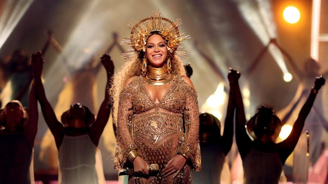 Officers: Fake 'Beyonce' snuck into hotel room, tried to trick police