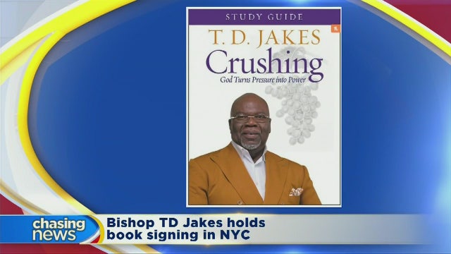 Bishop TD Jakes holds book signing in NYC