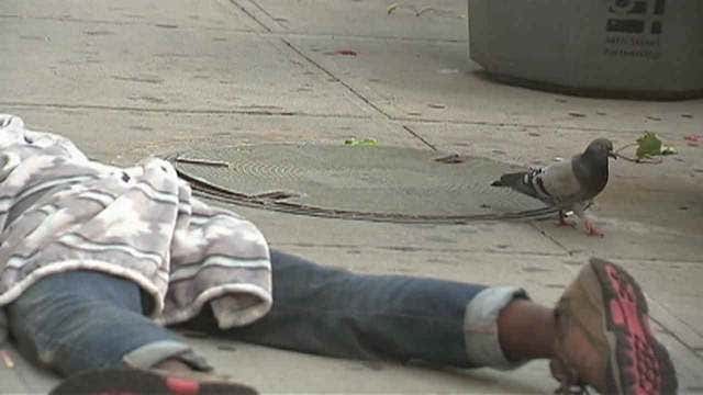 Bratton tells New Yorkers: Don't give homeless money