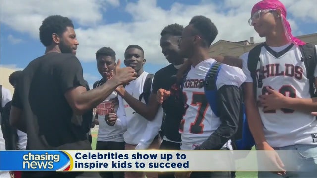 Bronx back-to-school rally features surprise guests