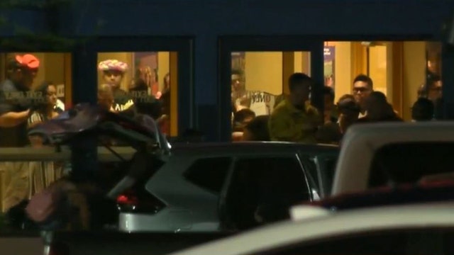 Large police presence at Las Vegas mall following reports of a person with a gun