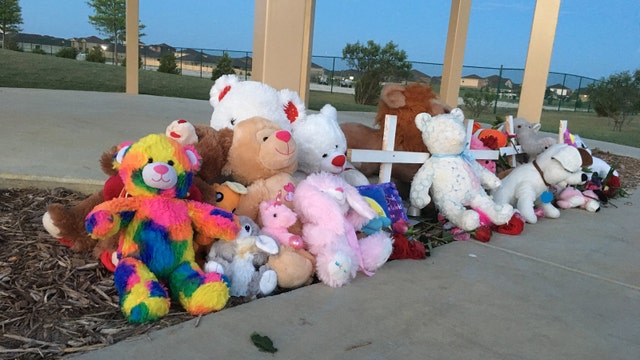 Dad kills 3 kids, ex-wife's boyfriend in Denton County murder-suicide