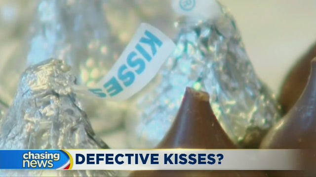 Hershey's Kisses with no tips have holiday bakers hot