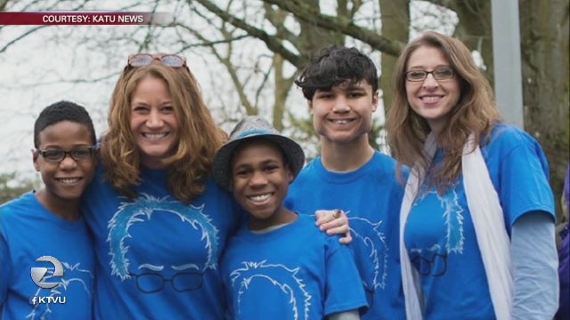 Family famed for protest photo die when SUV goes off cliff