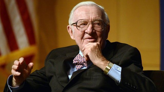 Retired justice urges repeal of Second Amendment