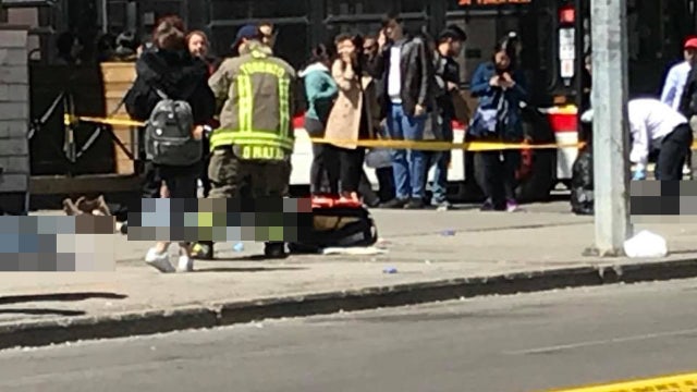 9 dead, 16 injured after van runs into Toronto crowd