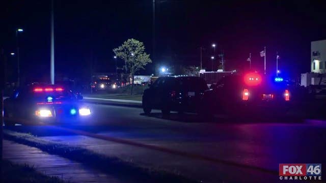 Investigators suspect FedEx bomb is tied to Austin bombings