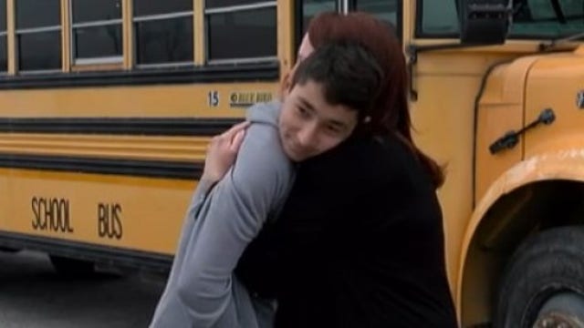 La Grange students prevent bus crash when driver suffers medical emergency