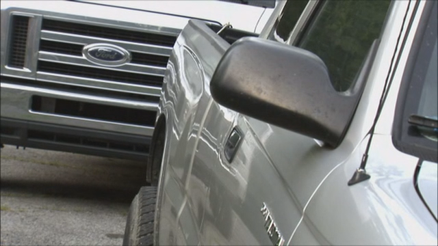 Couple beaten with golf clubs in what police call a violent case of road rage