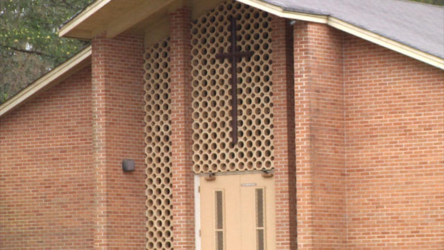 Police arrest man accused of repeatedly walking naked on school property