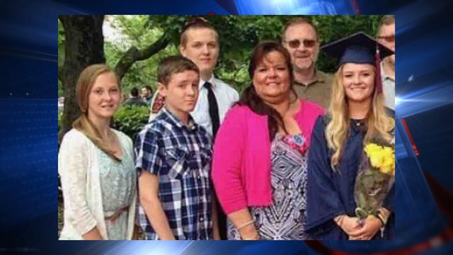 Community starts fundraiser for 4 children of slain Mecklenburg Co. paramedic